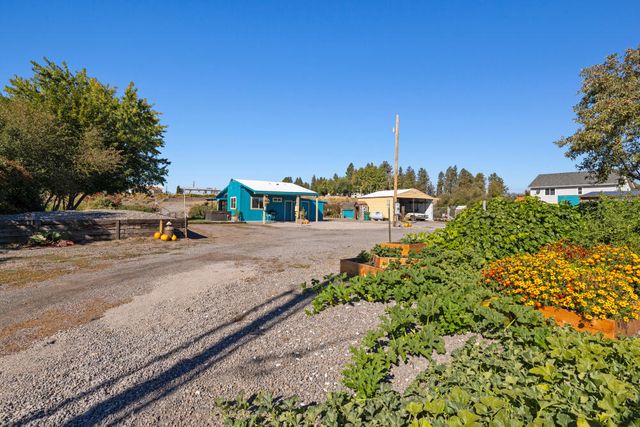 32314 Rivers Drive, Chiloquin, OR 97624