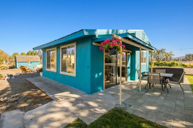 32314 Rivers Drive, Chiloquin, OR 97624