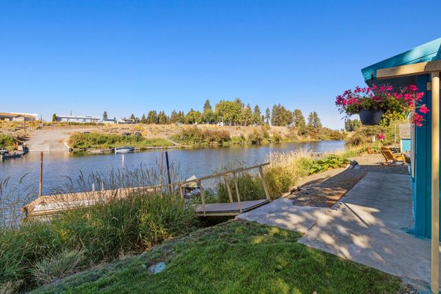 32314 Rivers Drive, Chiloquin, OR 97624