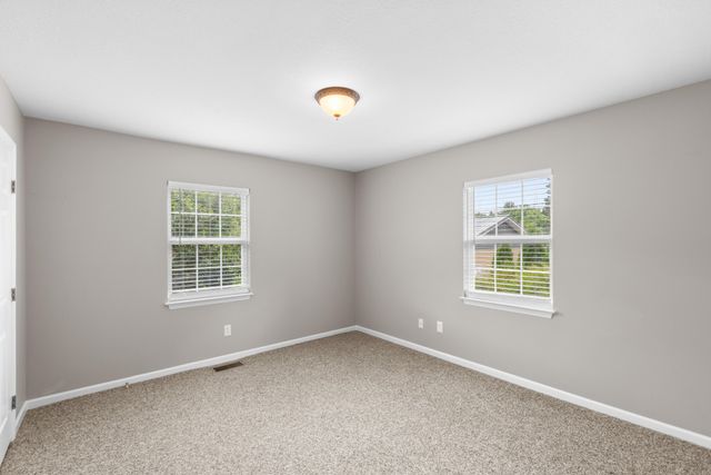 11134 London Lane, Apison, TN 37302