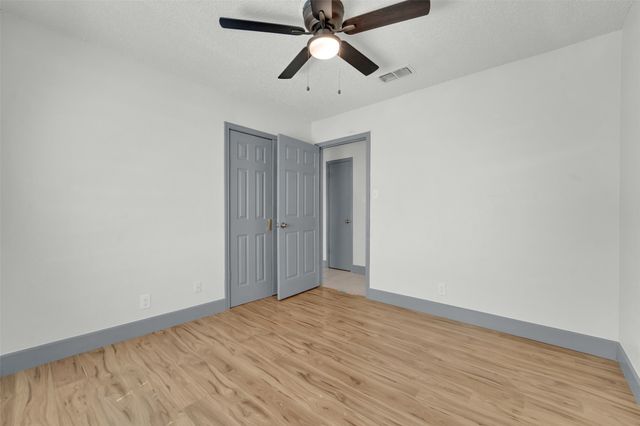 6800 Eagle Rock Drive, Fort Worth, TX 76133