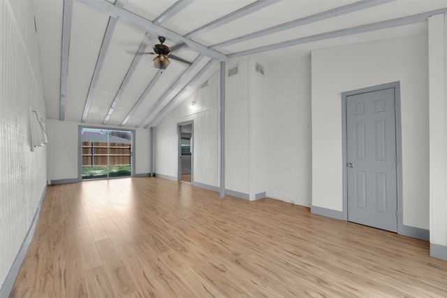 6800 Eagle Rock Drive, Fort Worth, TX 76133