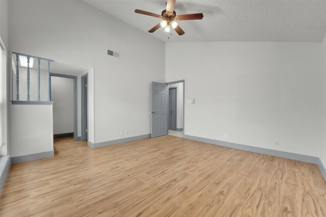 6800 Eagle Rock Drive, Fort Worth, TX 76133