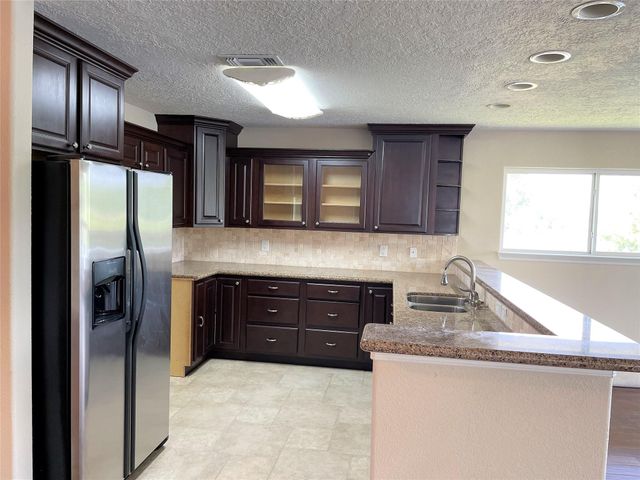 20527 Rio Villa Drive, Houston, TX 77049