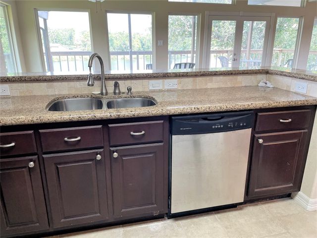 20527 Rio Villa Drive, Houston, TX 77049