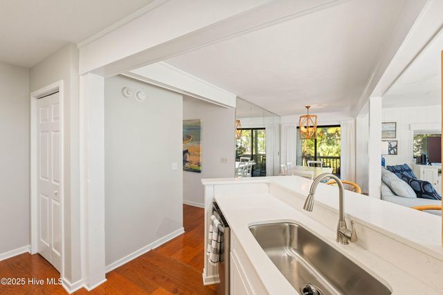 219 N Bald Head Wynd 12b, Southport, NC 28461