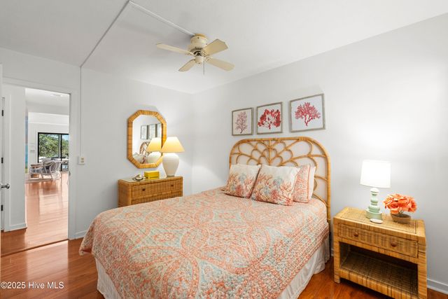 219 N Bald Head Wynd 12b, Southport, NC 28461