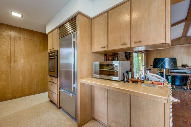 1723 Timbergrove Circle, Dallas, TX 75208