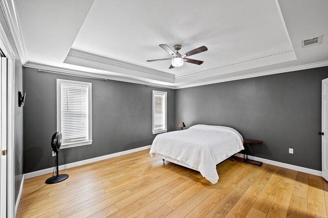 2303 W 5th Street, Russellville, AR 72801