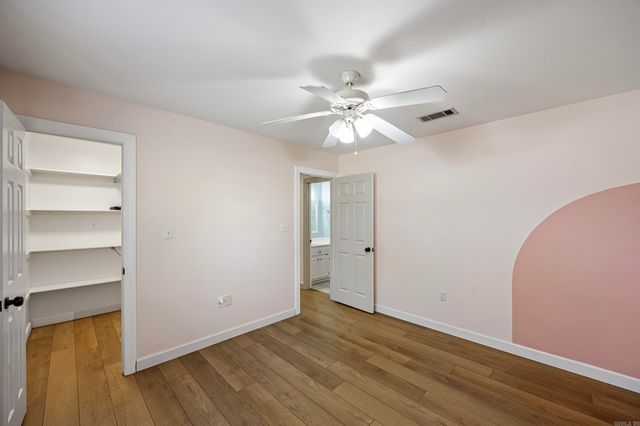 2303 W 5th Street, Russellville, AR 72801