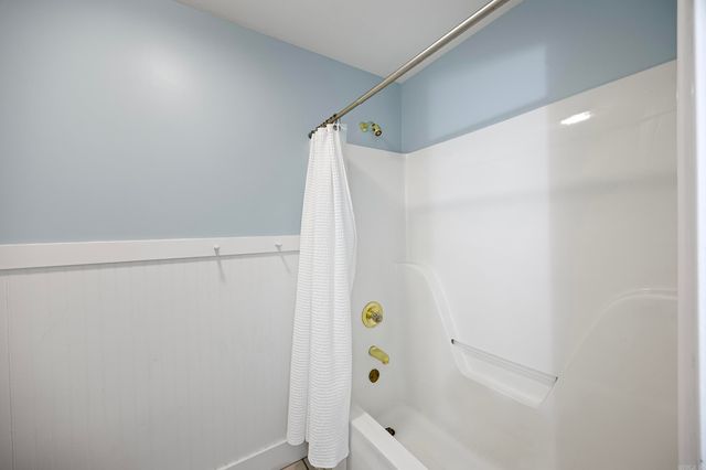 2303 W 5th Street, Russellville, AR 72801