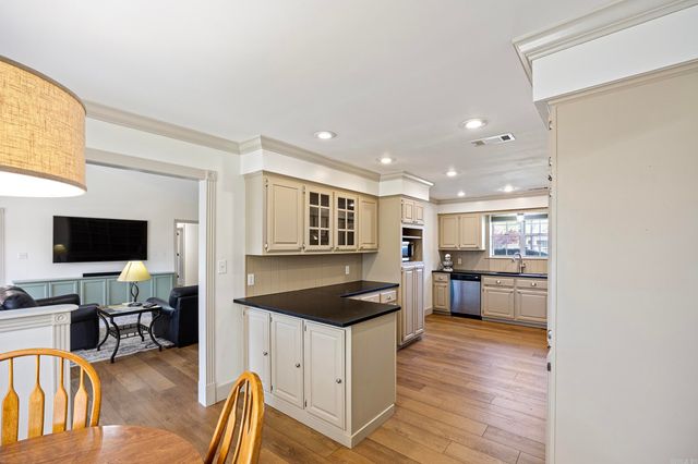 2303 W 5th Street, Russellville, AR 72801