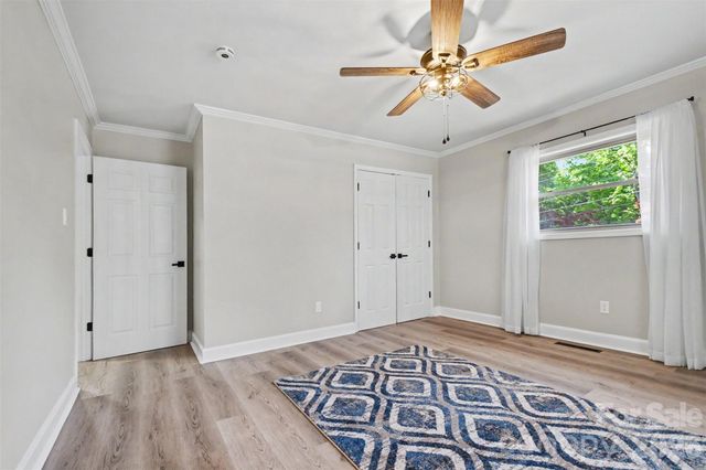 738 Edgemoor Drive, Mooresville, NC 28115