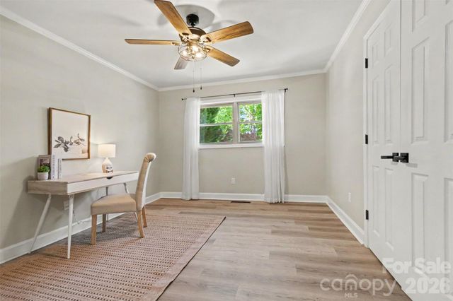 738 Edgemoor Drive, Mooresville, NC 28115