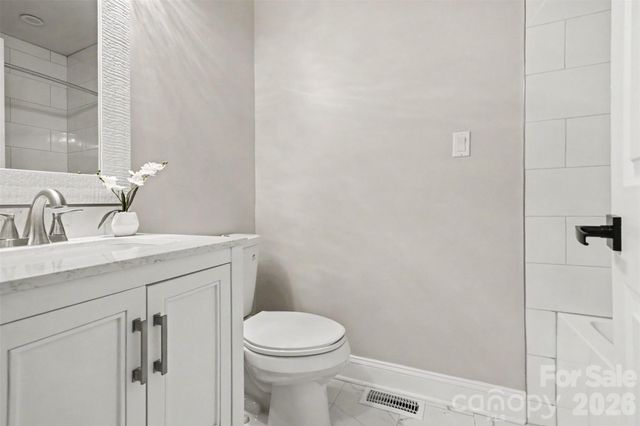738 Edgemoor Drive, Mooresville, NC 28115