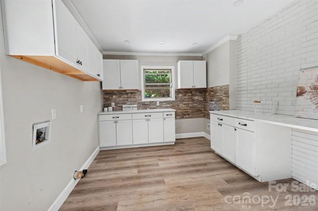 738 Edgemoor Drive, Mooresville, NC 28115