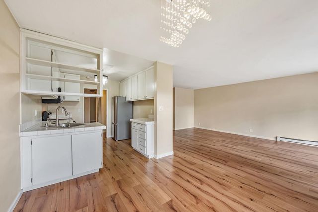 121 Buckingham Drive 25, Santa Clara, CA 95051