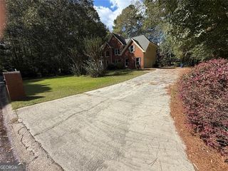 2781 JEN CHRIS Drive, Snellville, GA 30039