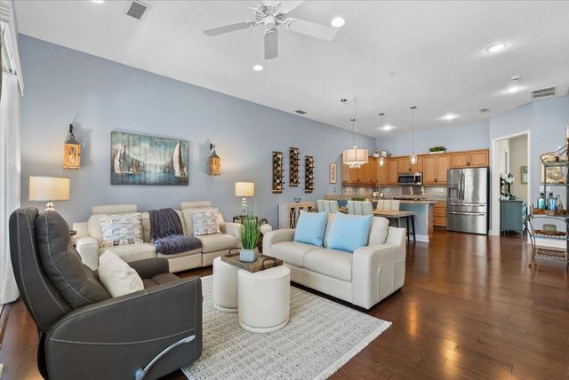 429 NOKOMIS AVENUE S, Venice, FL 34285