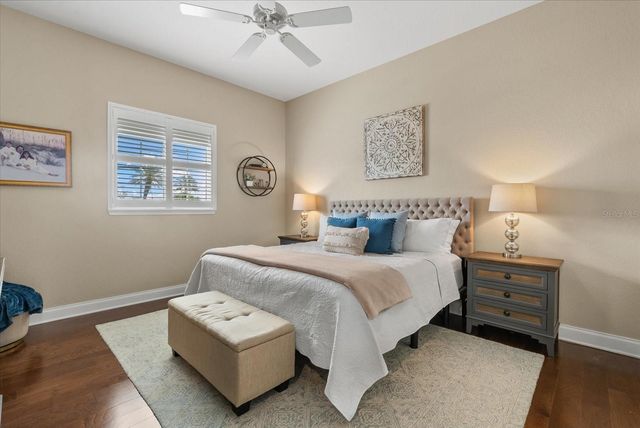 429 NOKOMIS AVENUE S, Venice, FL 34285