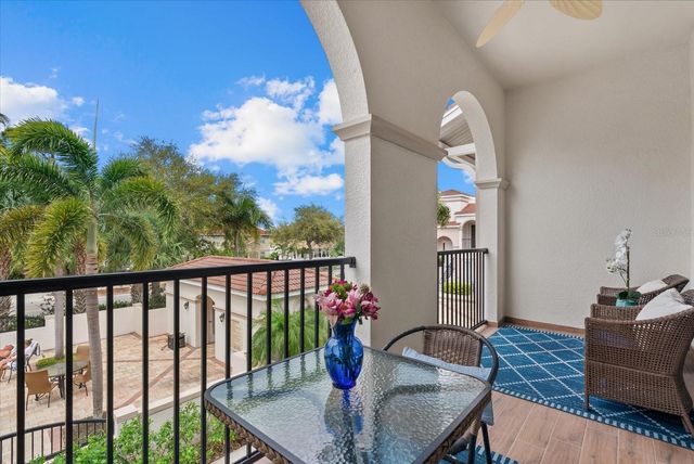 429 NOKOMIS AVENUE S, Venice, FL 34285