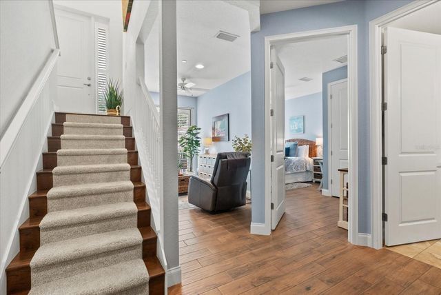 429 NOKOMIS AVENUE S, Venice, FL 34285