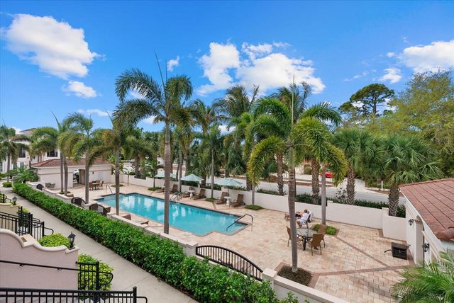 429 NOKOMIS AVENUE S, Venice, FL 34285