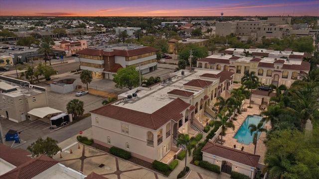 429 NOKOMIS AVENUE S, Venice, FL 34285