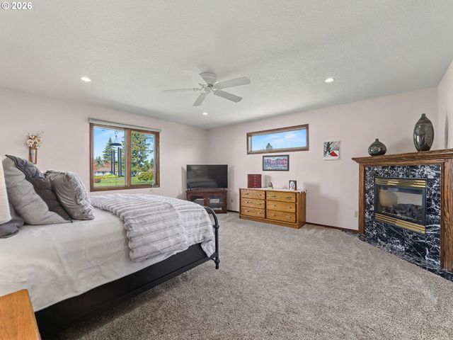 9626 S GRIBBLE Rd, Canby, OR 97013