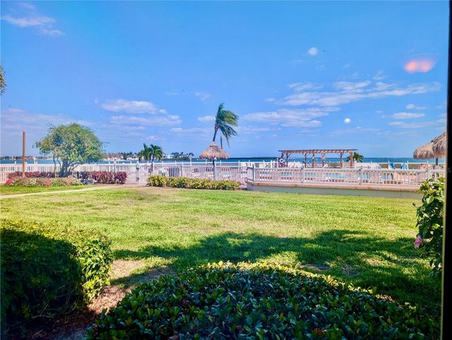 6218 PALMA DEL MAR BOULEVARD S 114, St Petersburg, FL 33715