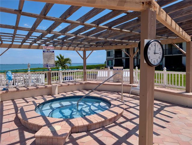 6218 PALMA DEL MAR BOULEVARD S 114, St Petersburg, FL 33715