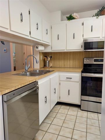 6218 PALMA DEL MAR BOULEVARD S 114, St Petersburg, FL 33715