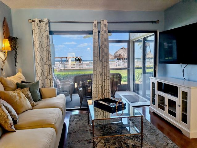 6218 PALMA DEL MAR BOULEVARD S 114, St Petersburg, FL 33715