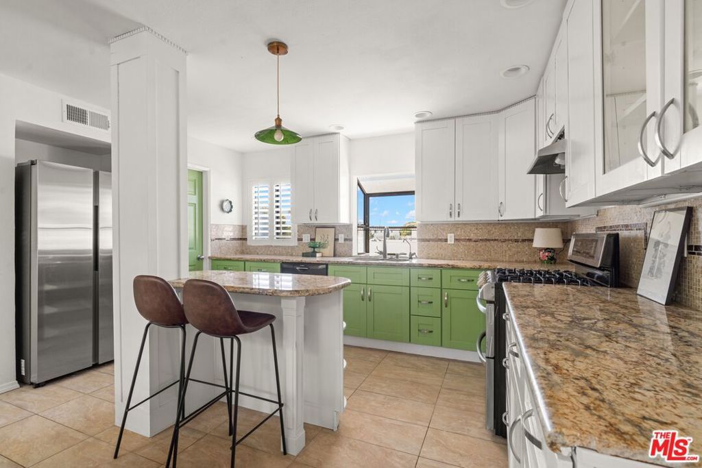 2806 6th Street, Santa Monica, CA 90405 — photo 2