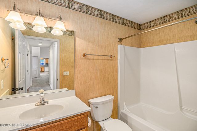 602 Bridgeview Drive, Perrysburg, OH 43551