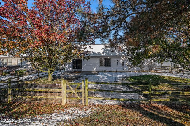 602 Bridgeview Drive, Perrysburg, OH 43551