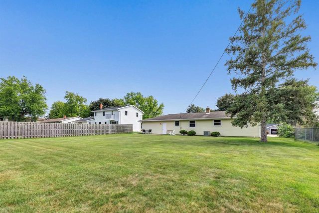 1172 ALICE DRIVE, Green Bay, WI 54304
