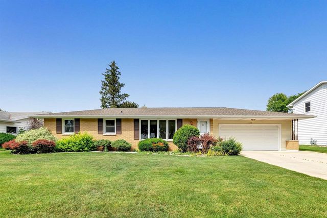 1172 ALICE DRIVE, Green Bay, WI 54304