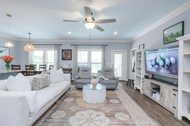 101 Owen Street, Niceville, FL 32578