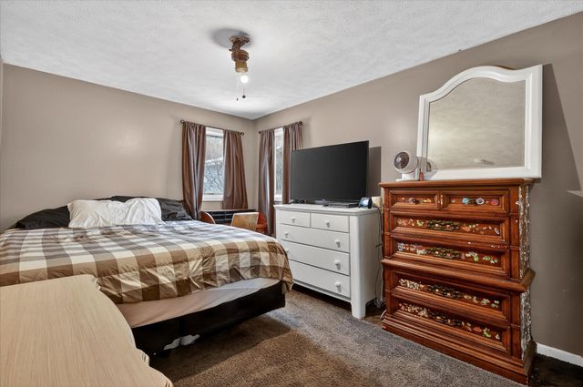 125 Nora Street Se, City Of Kentwood, MI 49548