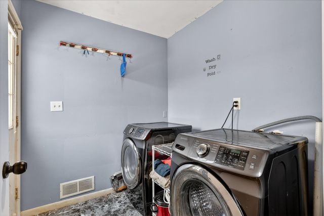 125 Nora Street Se, City Of Kentwood, MI 49548