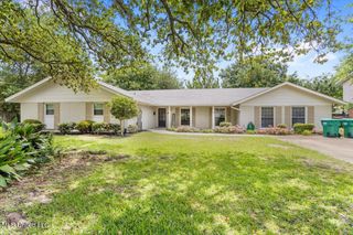 78 Bayou Circle, Gulfport, MS 39507