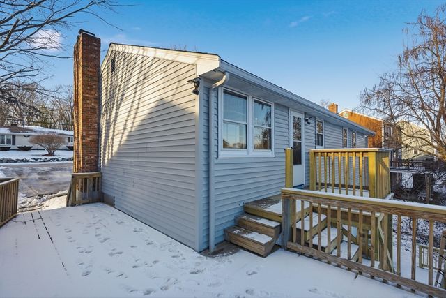 108 Cherry St, Framingham, MA 01701