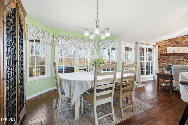 104 Wise Lane, Lebanon, VA 24266