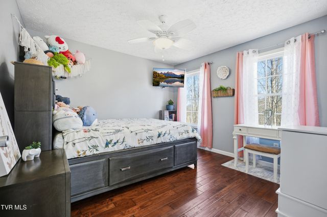 104 Wise Lane, Lebanon, VA 24266