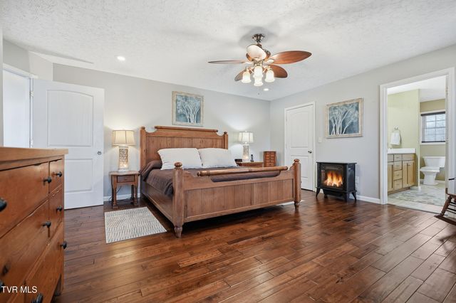 104 Wise Lane, Lebanon, VA 24266