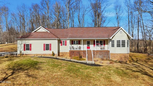 104 Wise Lane, Lebanon, VA 24266