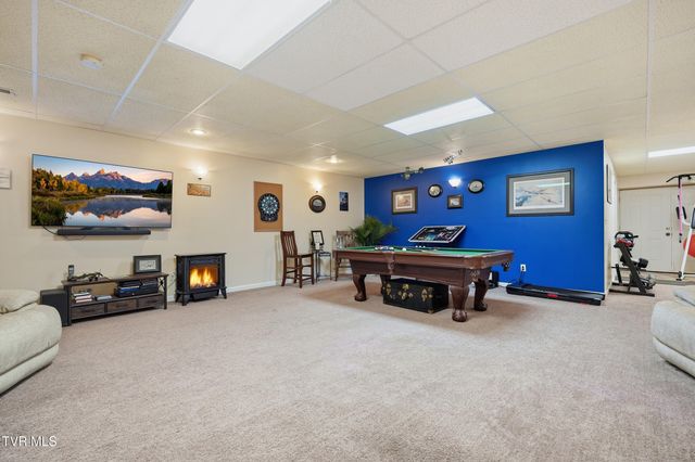 104 Wise Lane, Lebanon, VA 24266