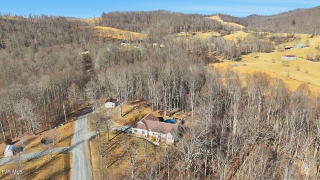 104 Wise Lane, Lebanon, VA 24266