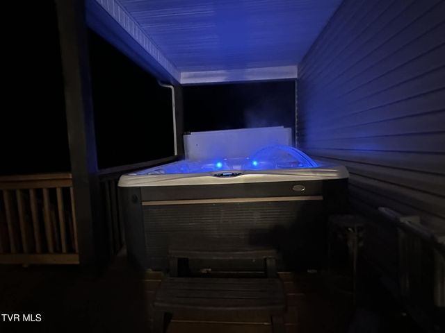 104 Wise Lane, Lebanon, VA 24266